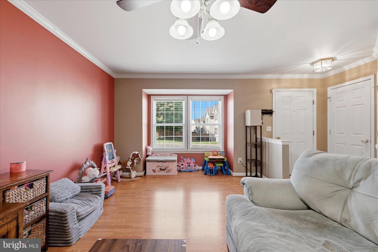 860 Marquette Drive photo 8