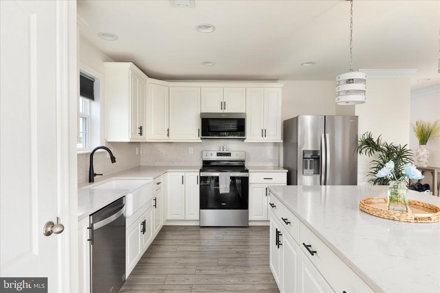 339 Eurasian Drive photo 17