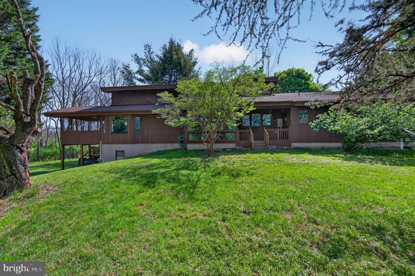 648 Abbie Lane photo 10