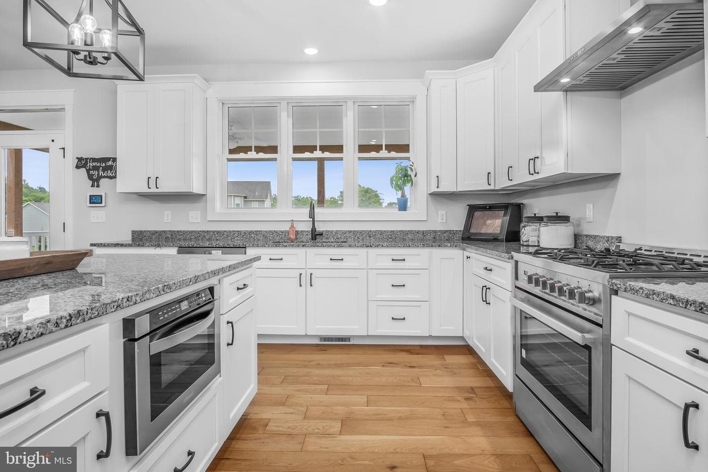 119 Varick Trail photo 10