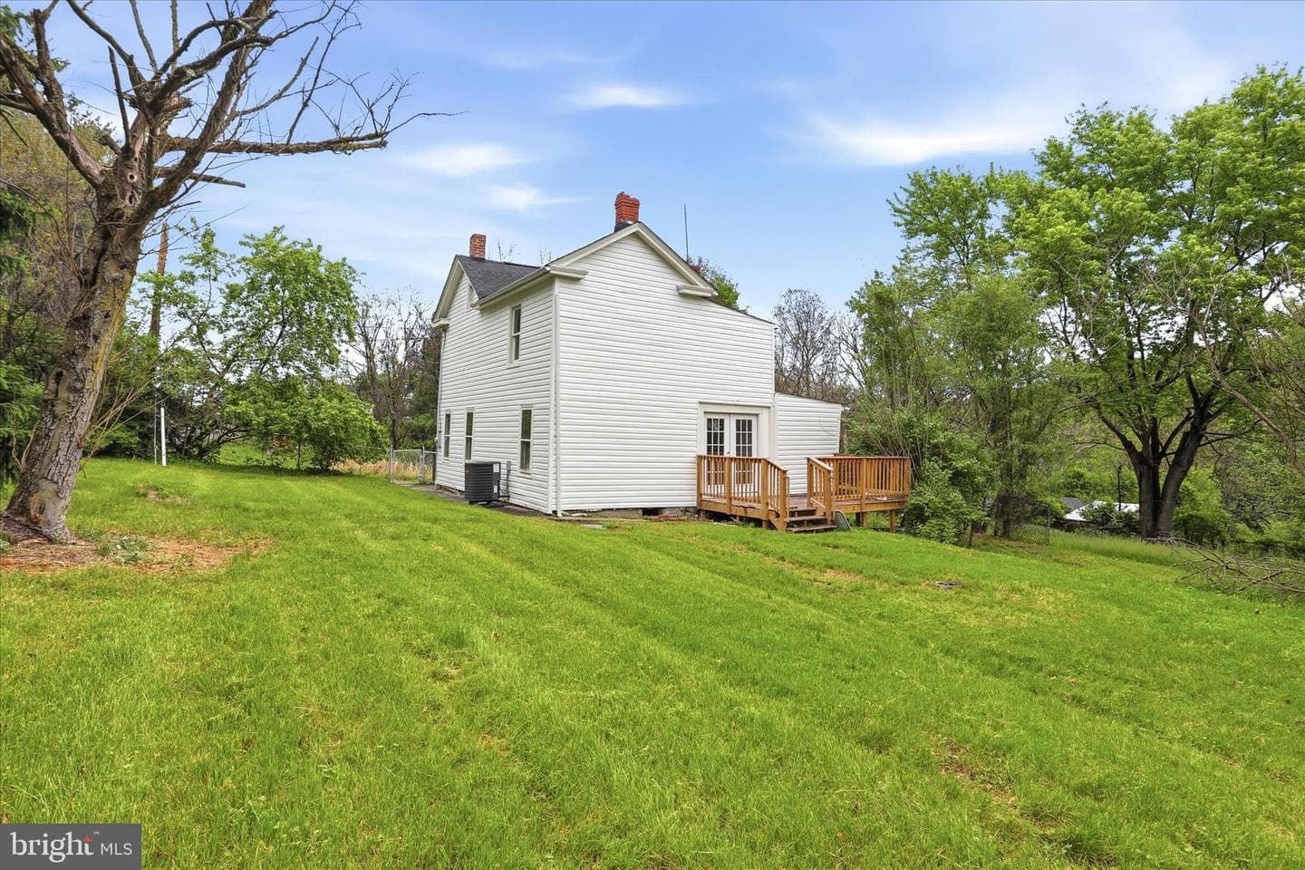 604 E Stephen Street photo 35