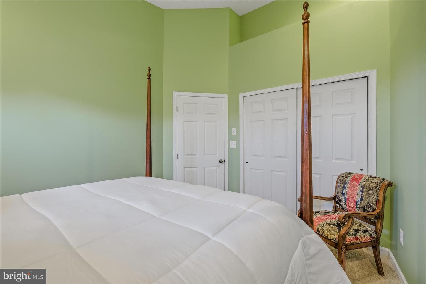 100 Darden Court E photo 26