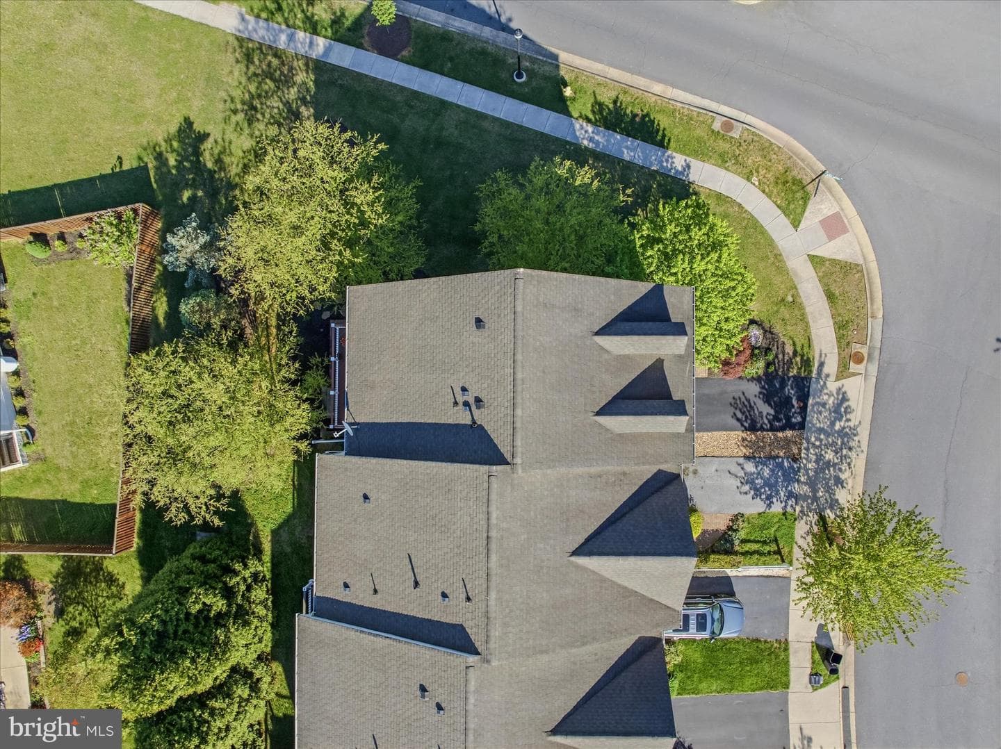 100 Darden Court E photo 36