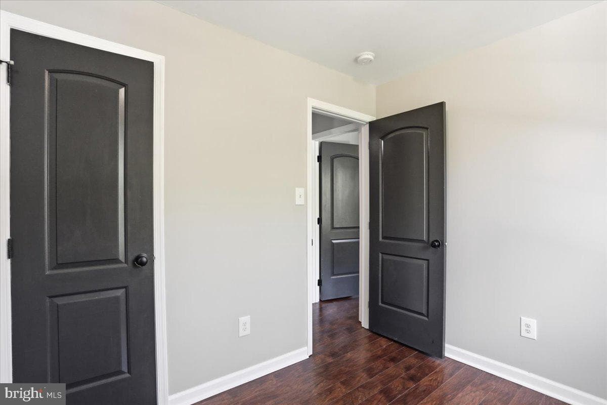 388 Dorothy Court photo 18