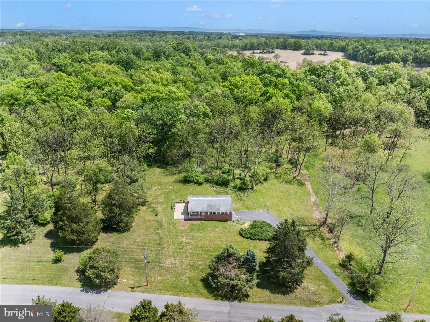 208 Stoney Lick Road photo 5