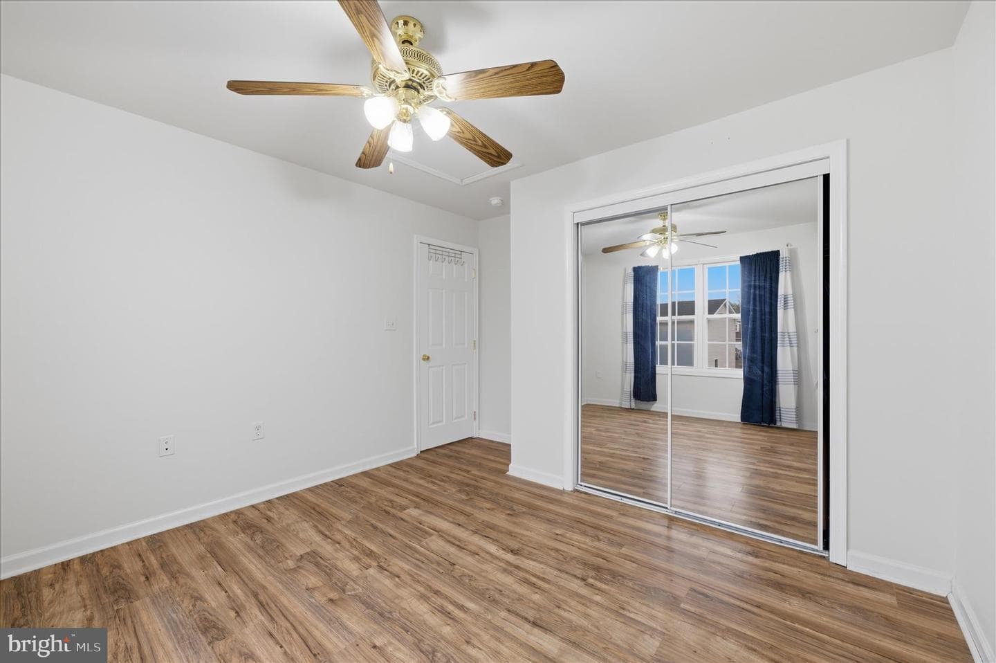 46 Willowby Court photo 35