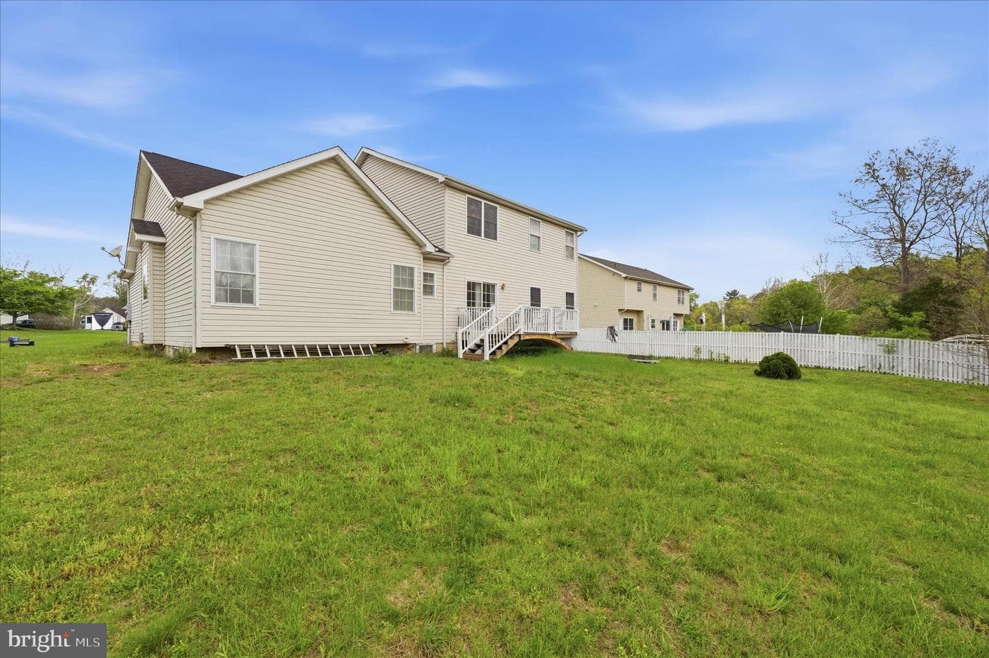 46 Willowby Court photo 61