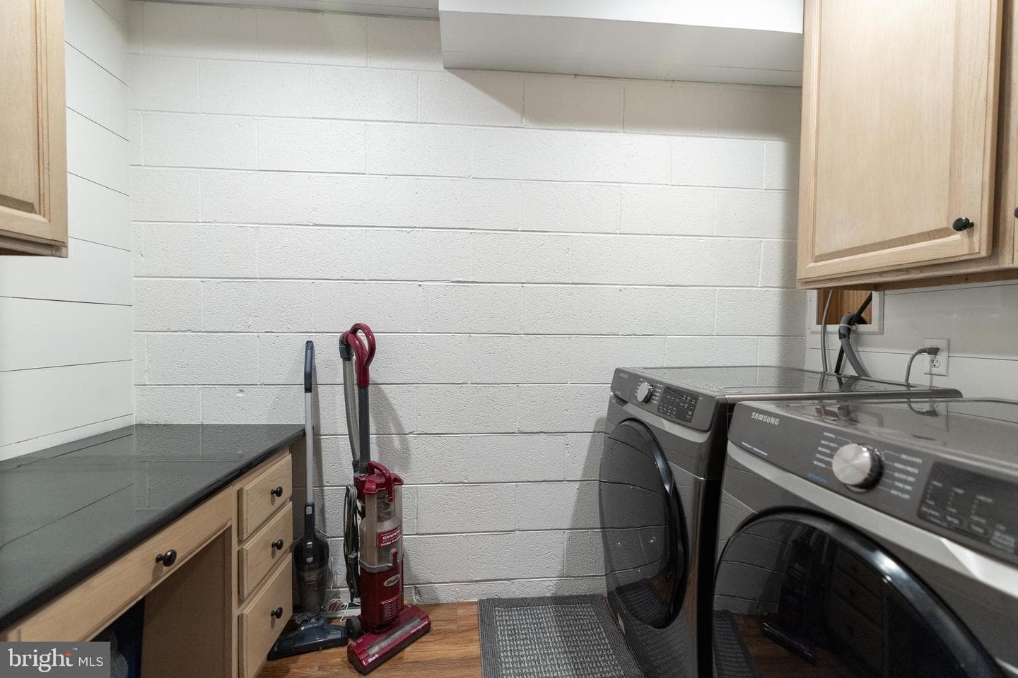 455 Huckleberry Drive photo 34