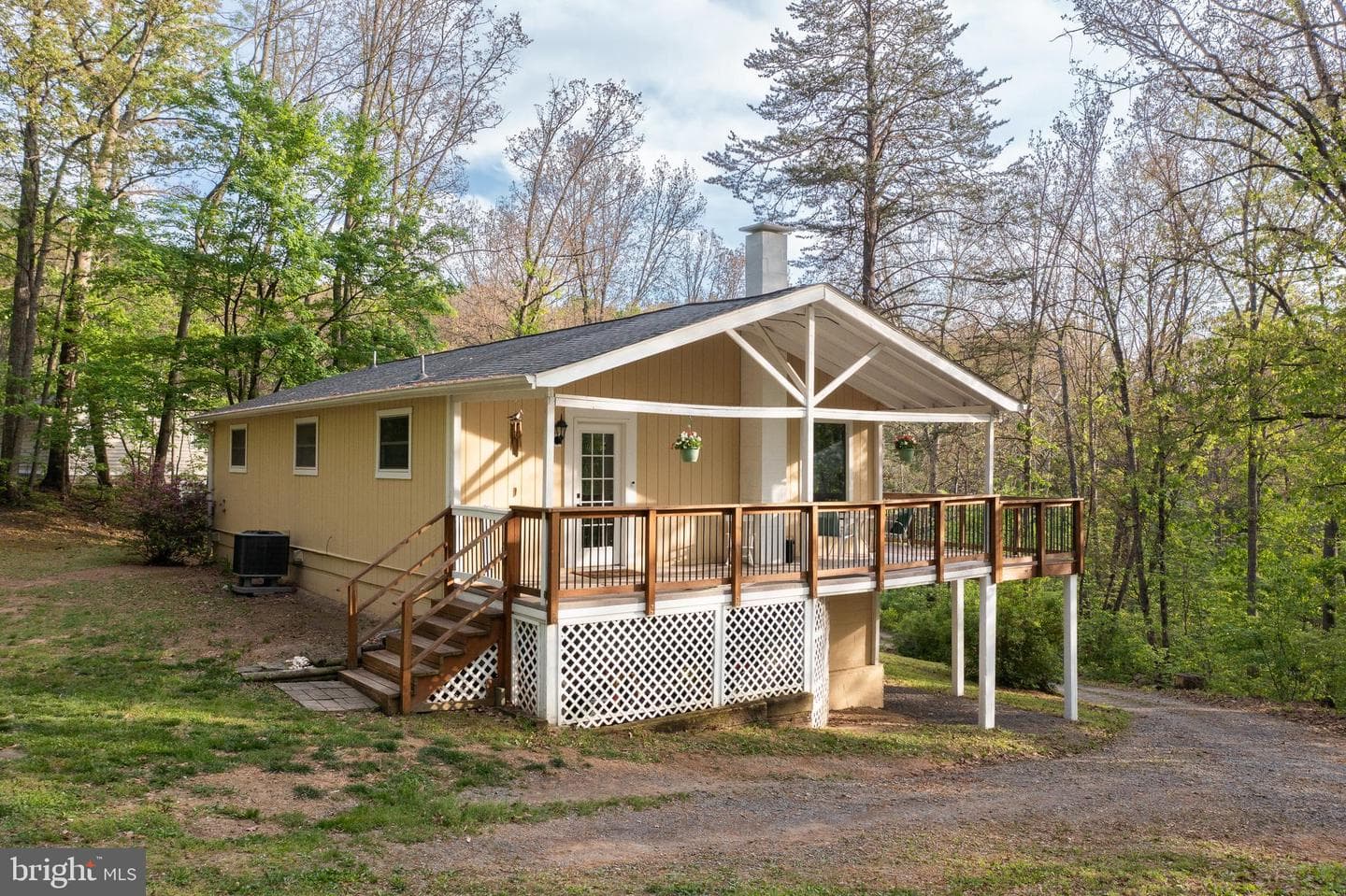 455 Huckleberry Drive photo 45