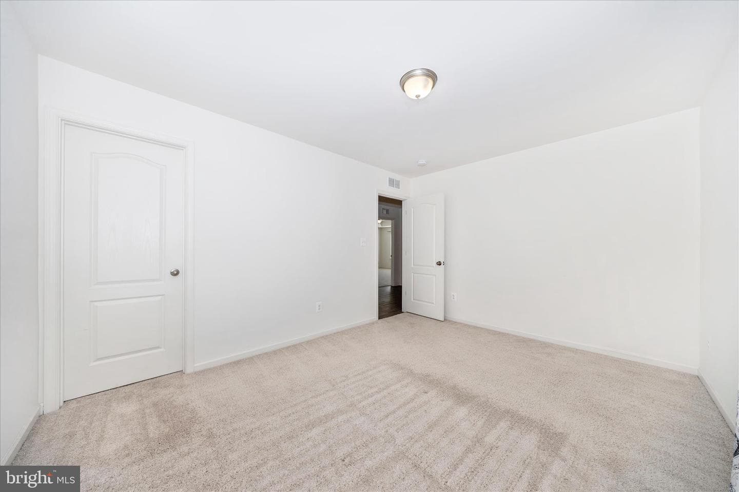 12 Belmont Place photo 31