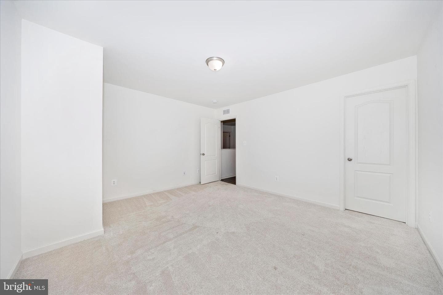 12 Belmont Place photo 33