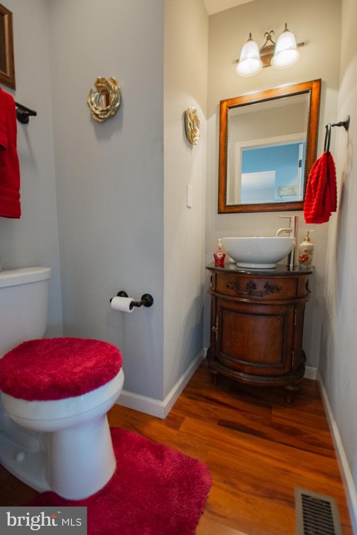 48 Toulouse Lane photo 7