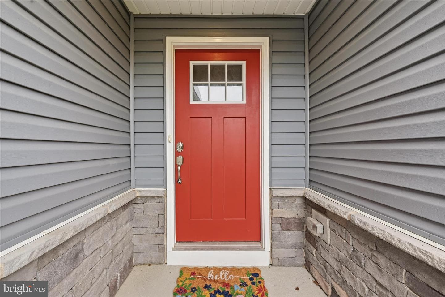 111 Hydro Road photo 3