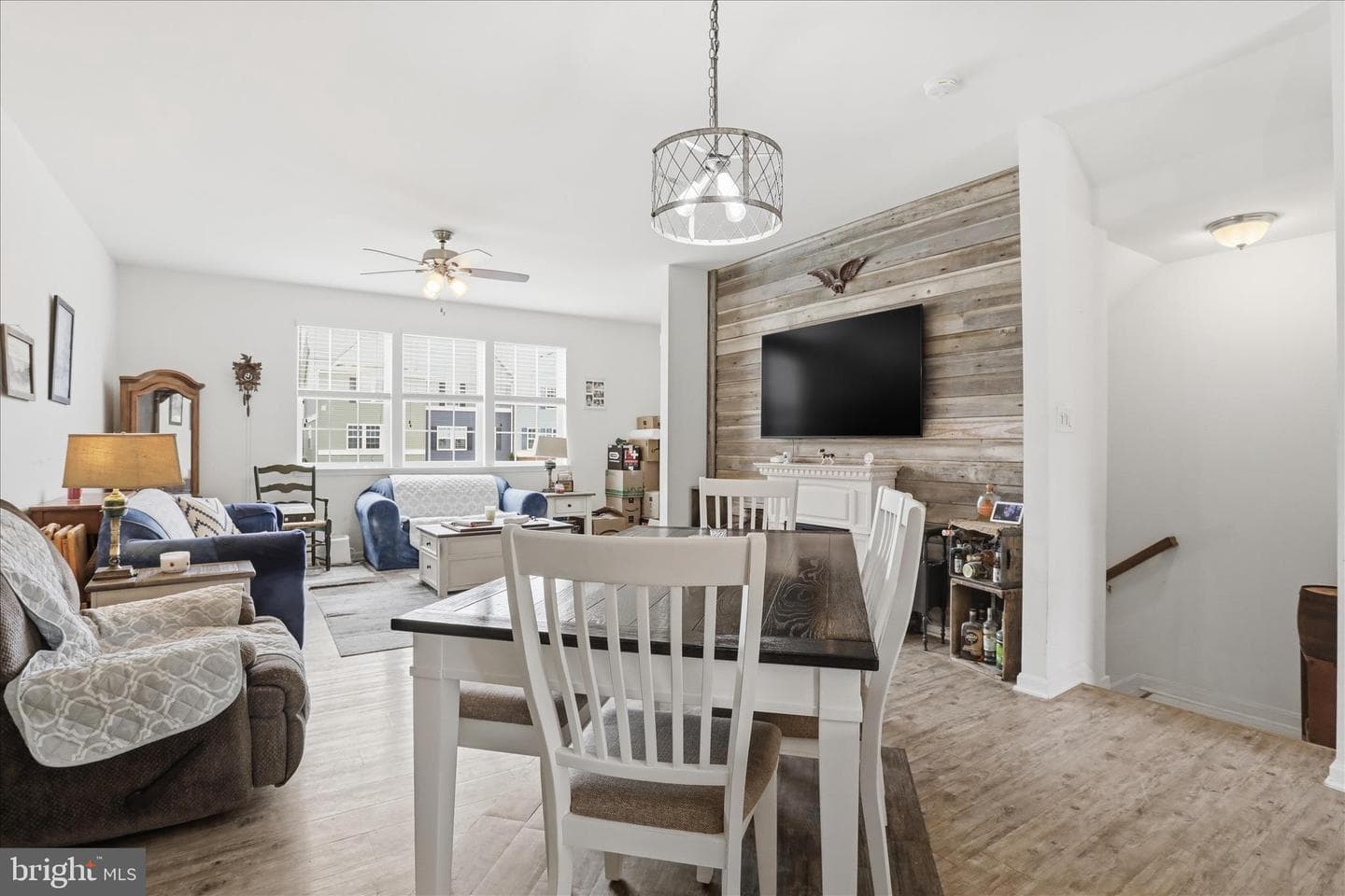 185 Magellan Drive photo 11