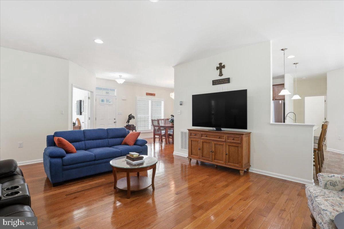 35 Kanawha Court photo 6
