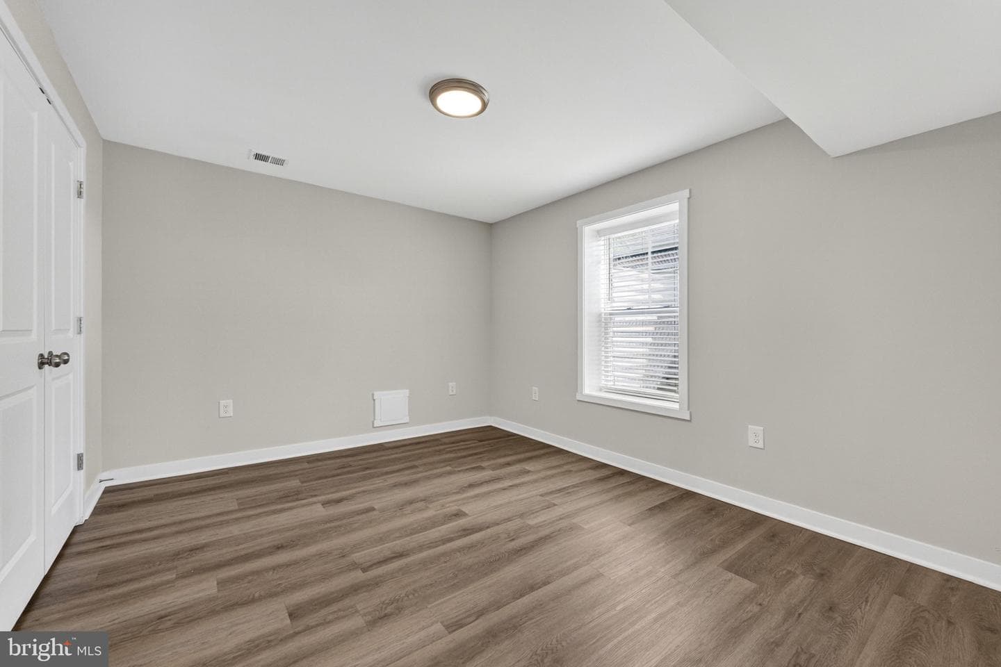 210 Lahaye Drive photo 46