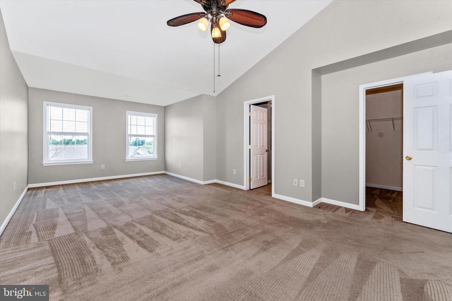 112 Raphael Court photo 25