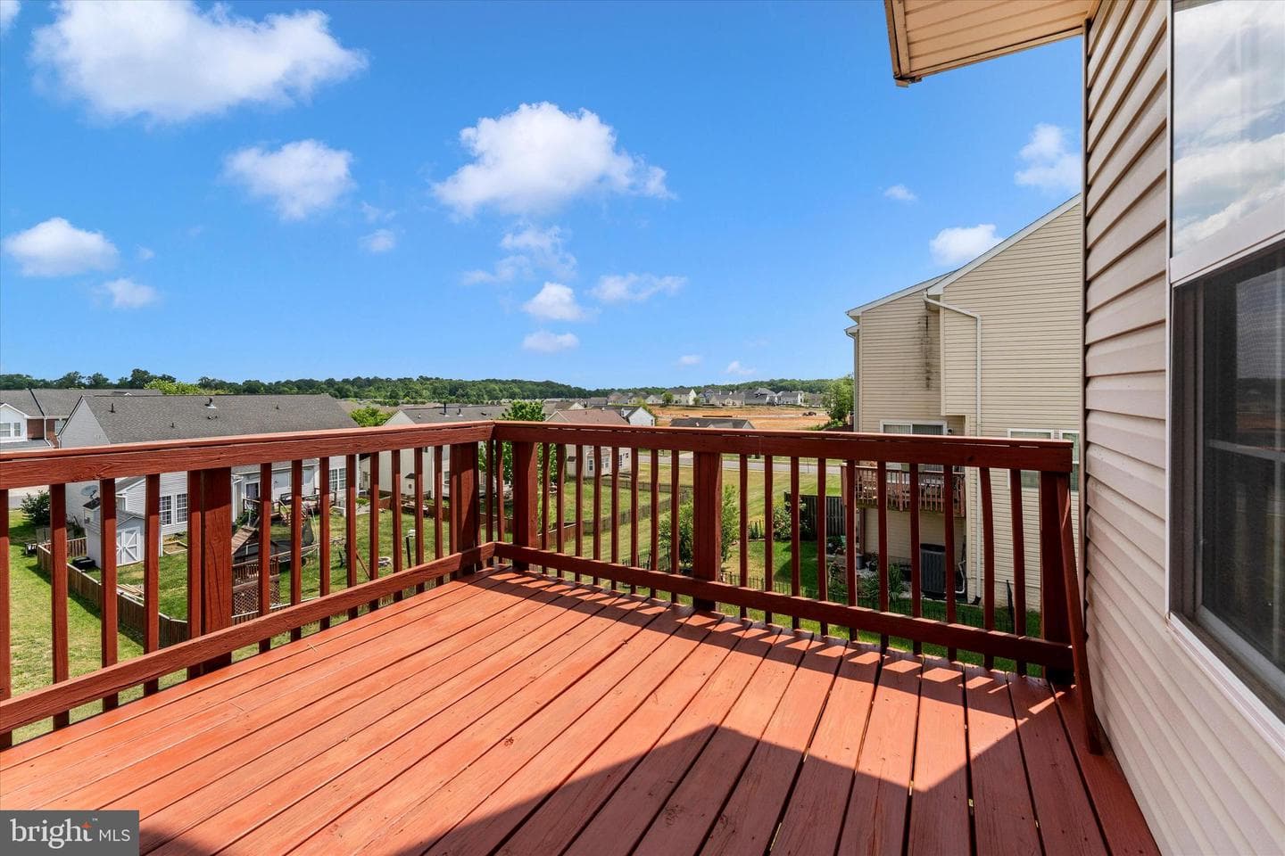 112 Raphael Court photo 35