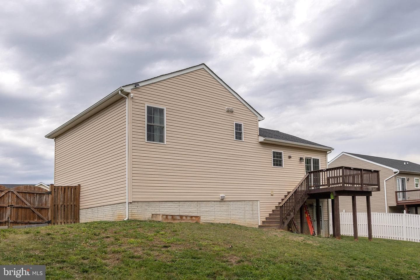 66 Mckinley Court photo 4