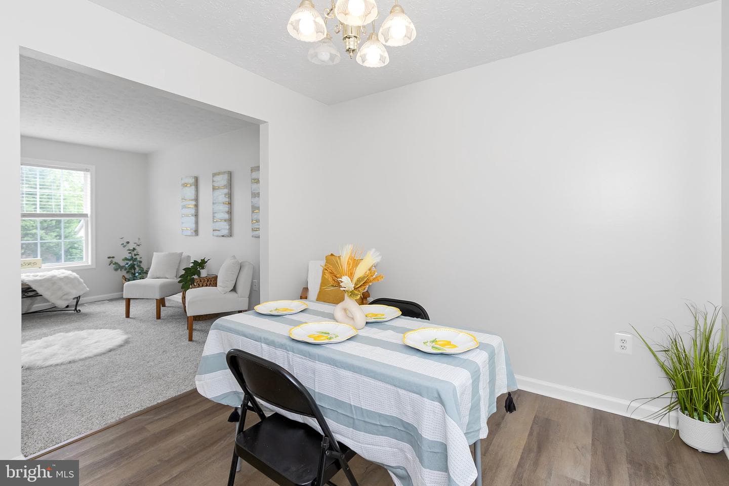127 Thoreau Drive photo 10