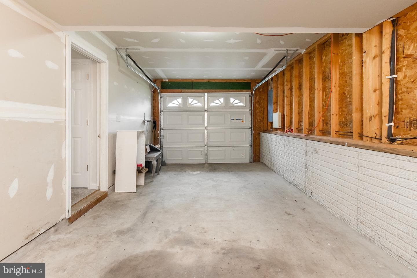 127 Thoreau Drive photo 23