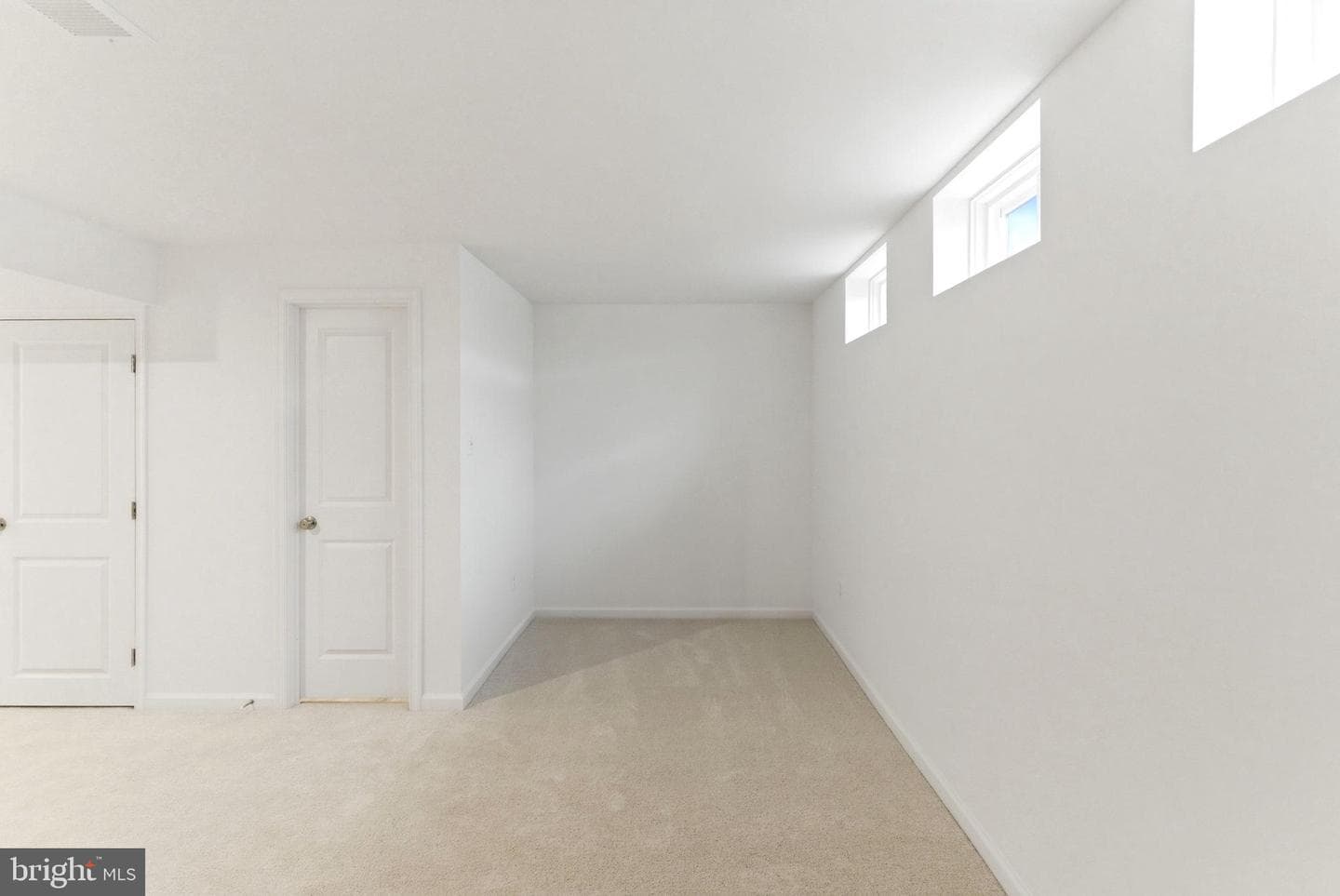 511 Fontana Circle photo 26