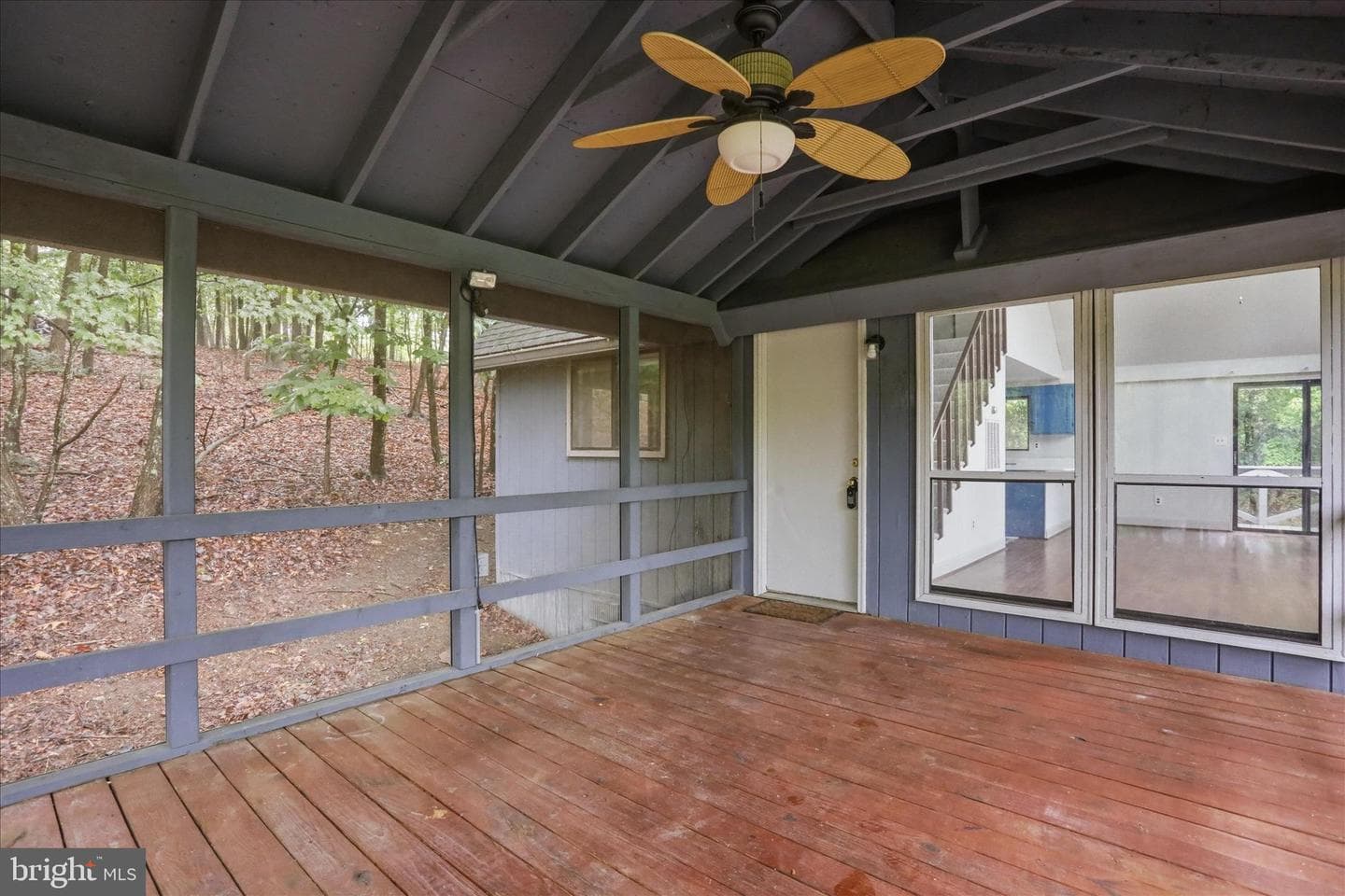 578 Walden Road photo 23