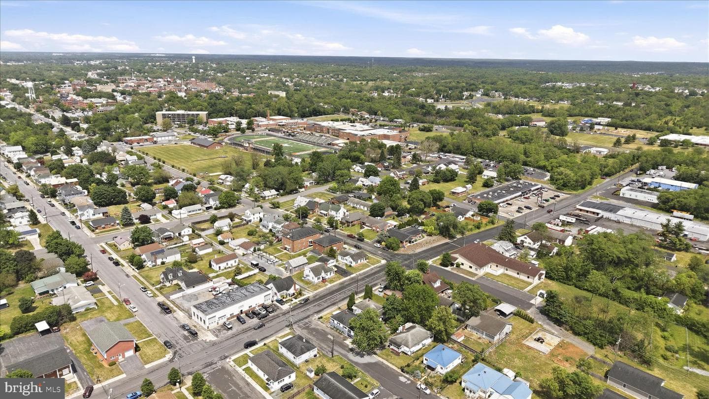 507 Wilson Street photo 42