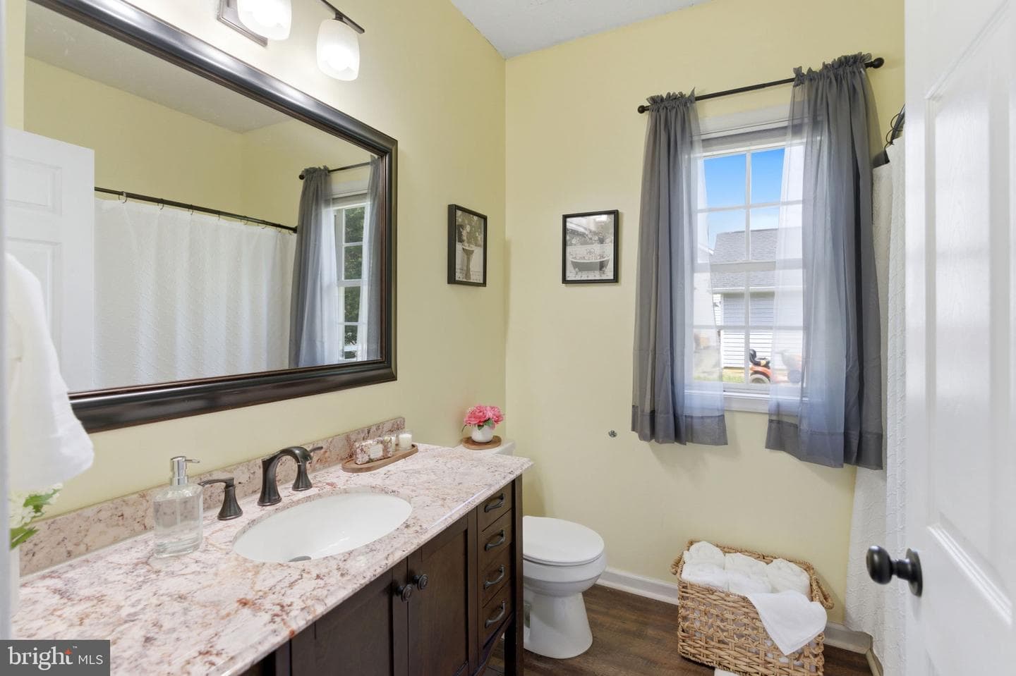 100 Capricorn Drive photo 38