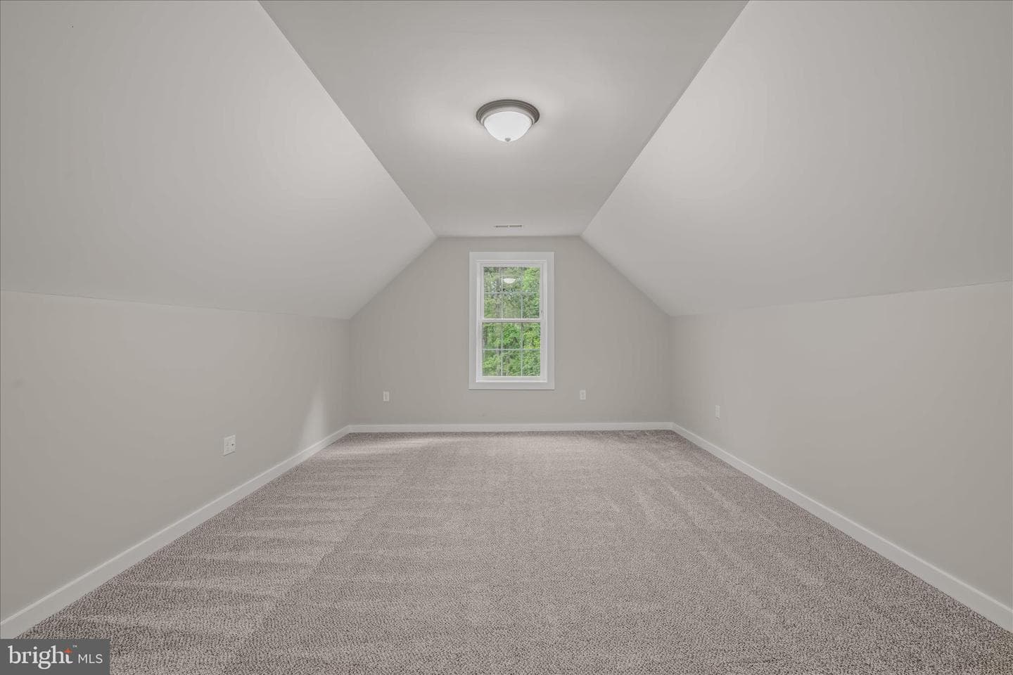 84 Huntsville Court photo 30