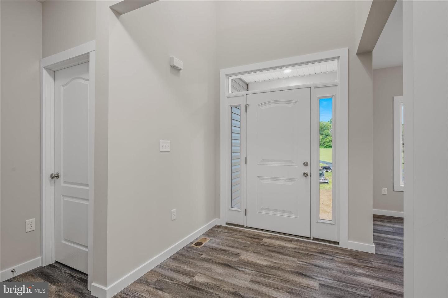 84 Huntsville Court photo 4