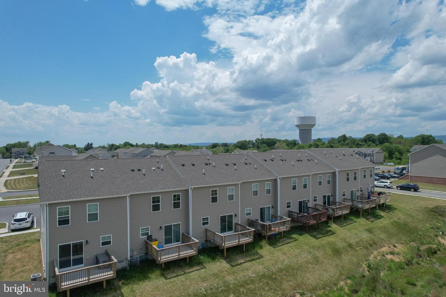 81 Heritage Hills Drive photo 42