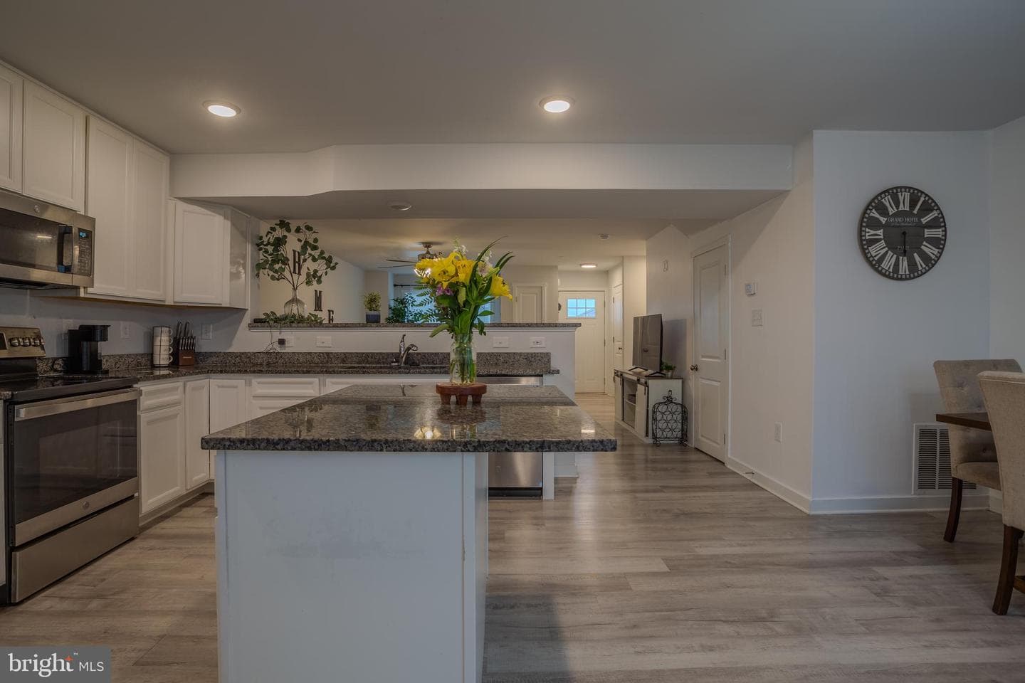 81 Heritage Hills Drive photo 6
