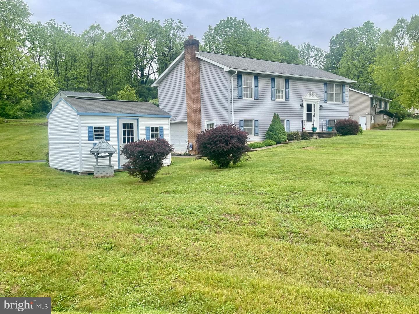 27 Canterbury Drive photo 2