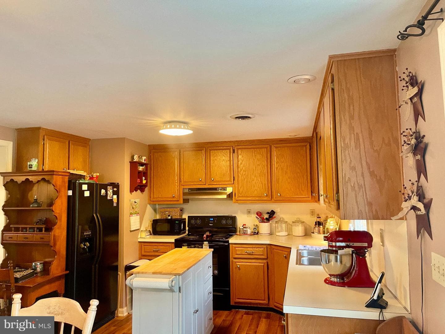 27 Canterbury Drive photo 9