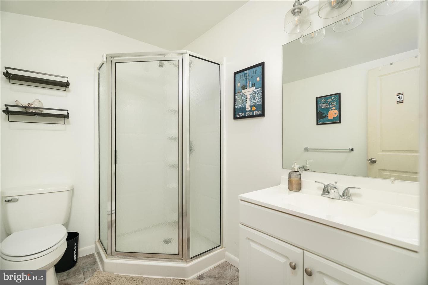 211 Cayuga Trl photo 18