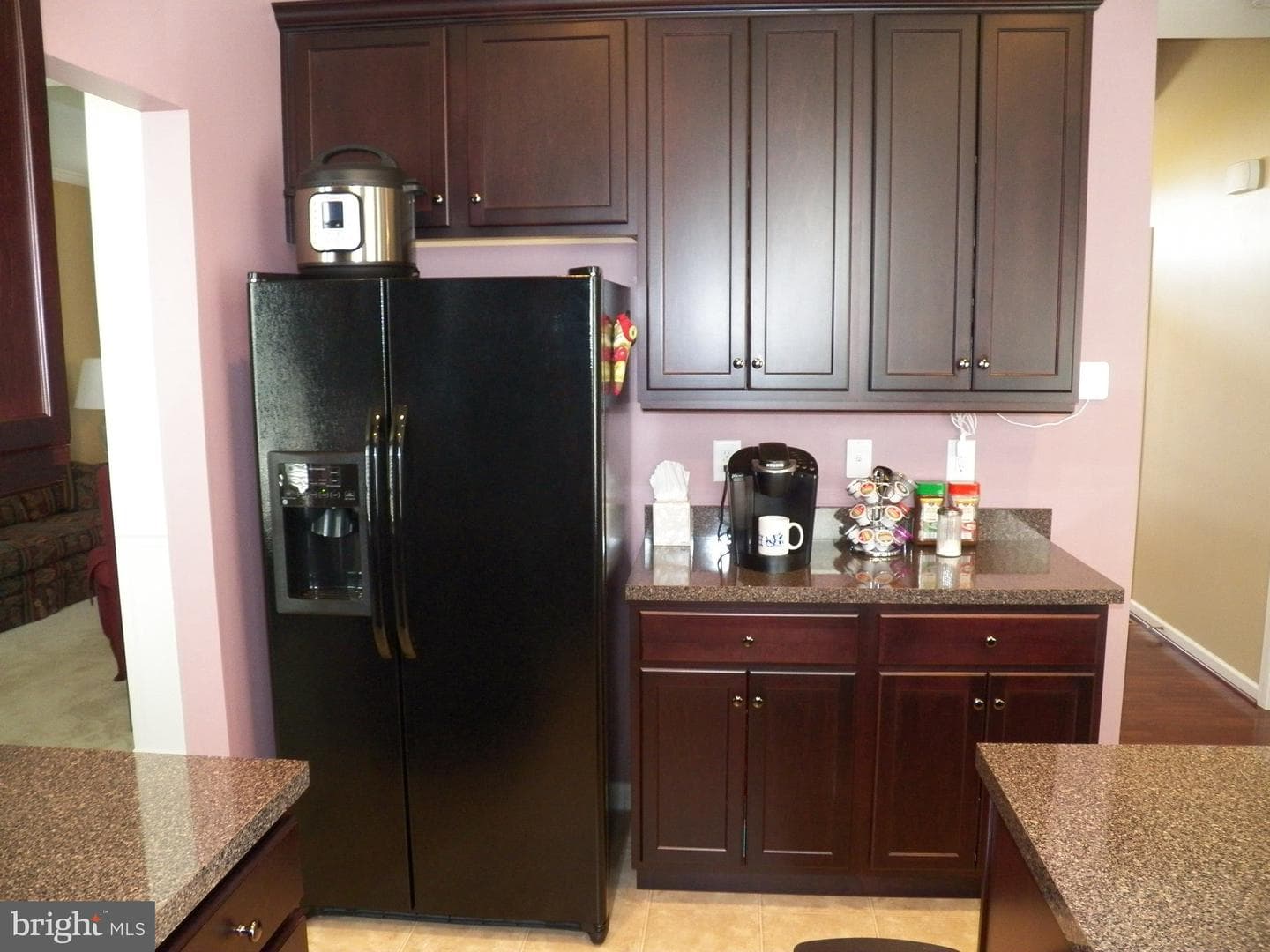 121 Tarkay Place photo 35