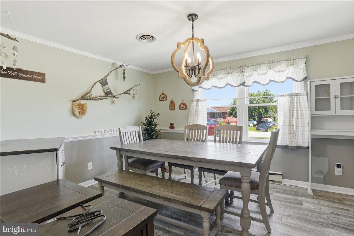 15 Sylvia Court photo 11