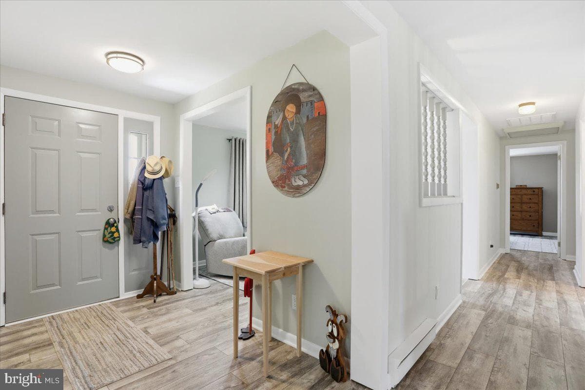 15 Sylvia Court photo 13