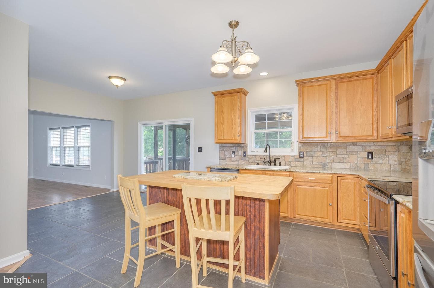 385 Thayers Gull Drive photo 10