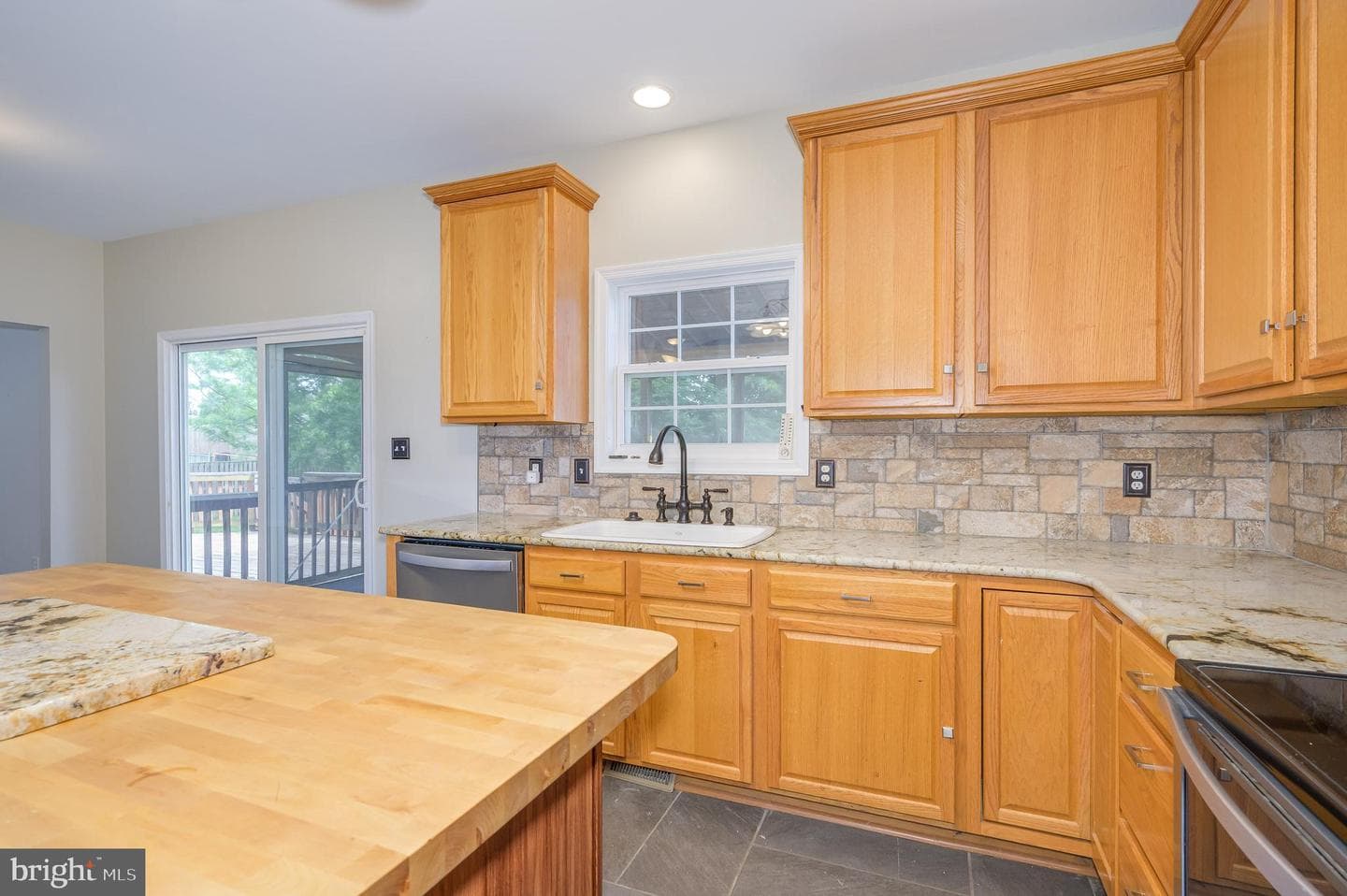 385 Thayers Gull Drive photo 11