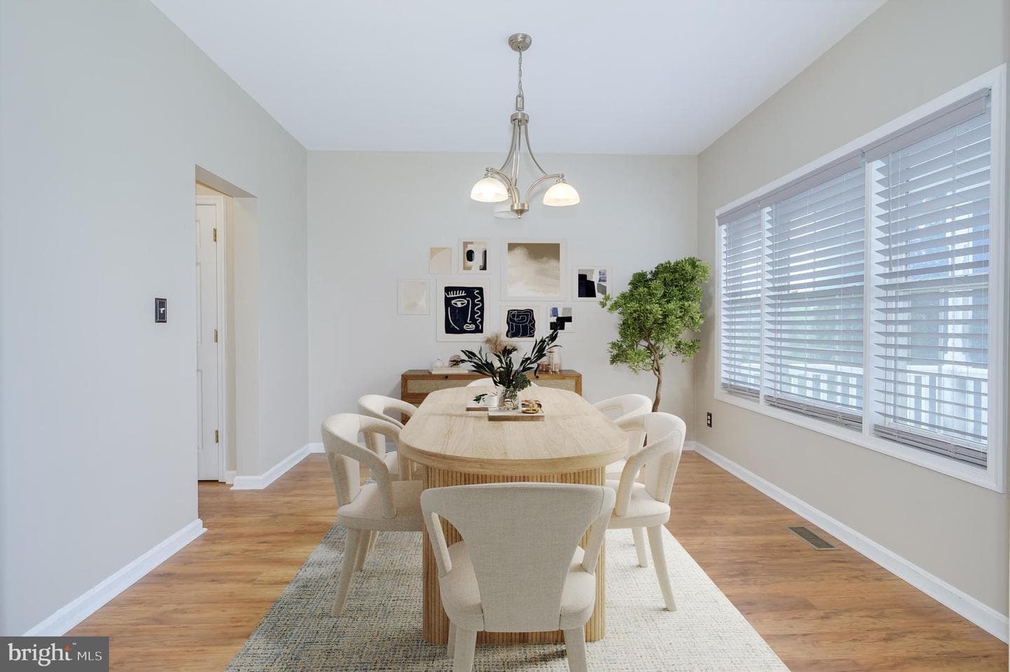 385 Thayers Gull Drive photo 8