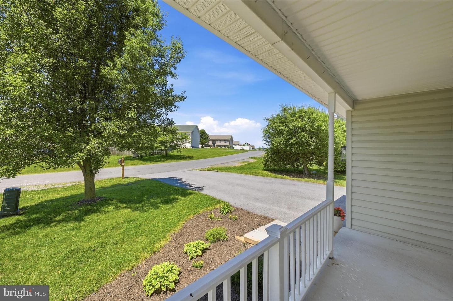 282 Ford Circle photo 10