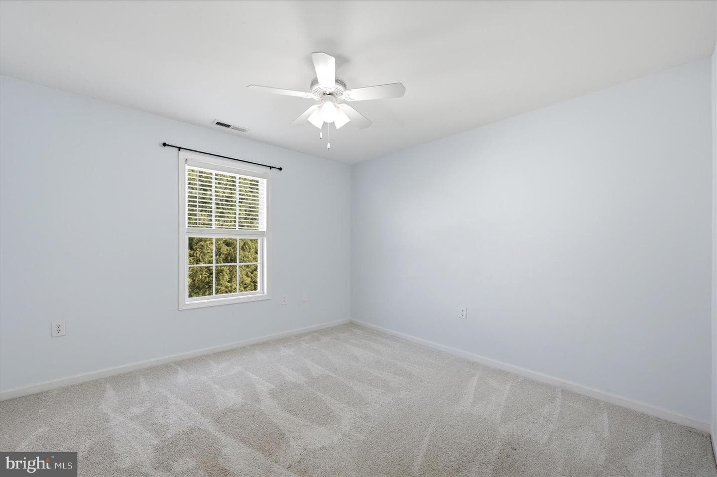 282 Ford Circle photo 38