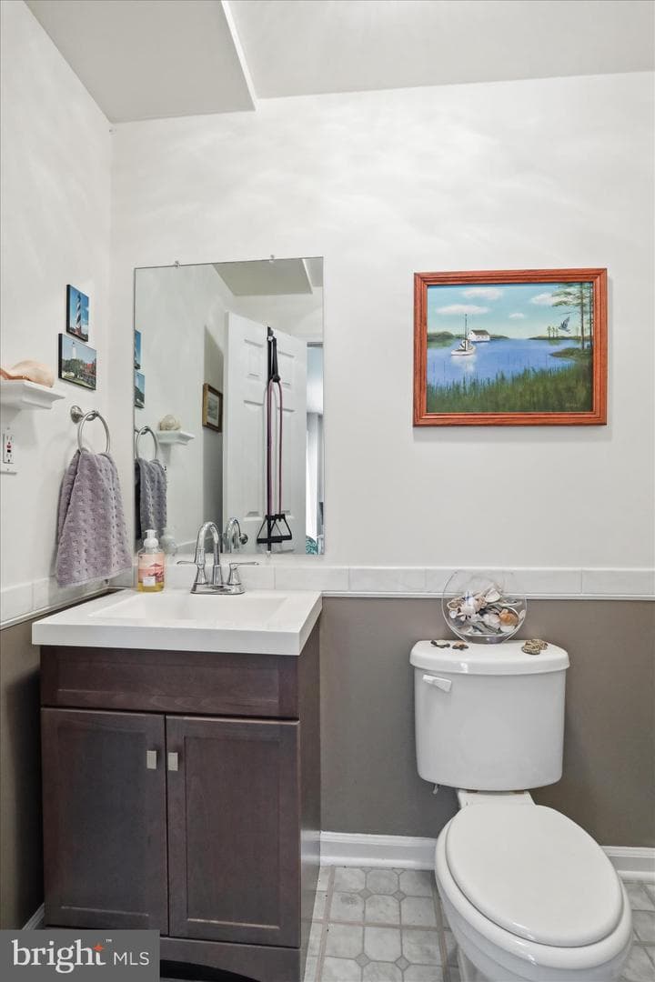 302 Dickenson Drive photo 35