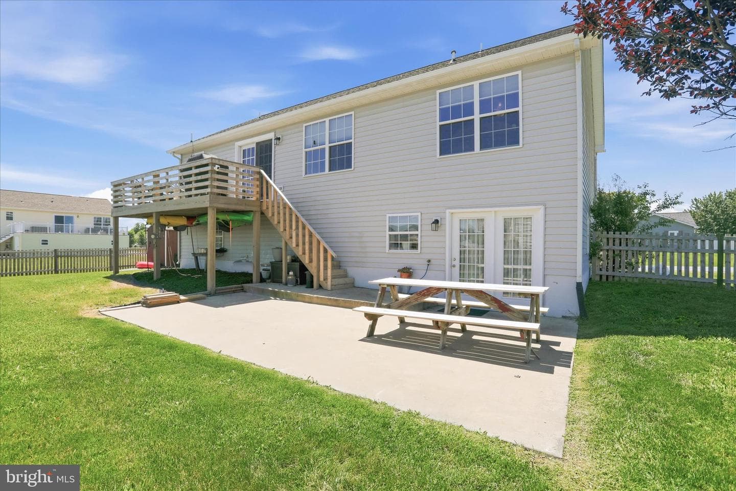 302 Dickenson Drive photo 40
