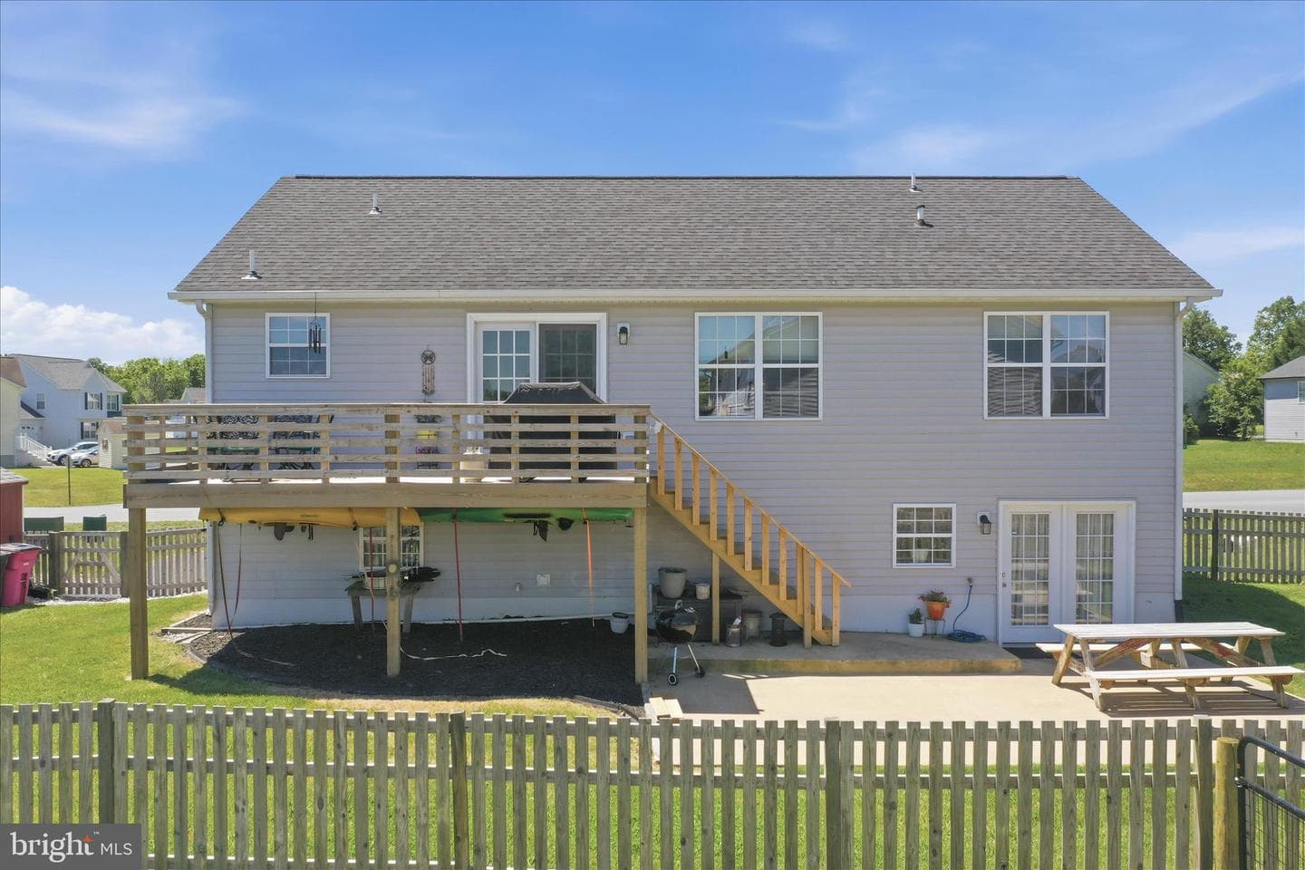 302 Dickenson Drive photo 44