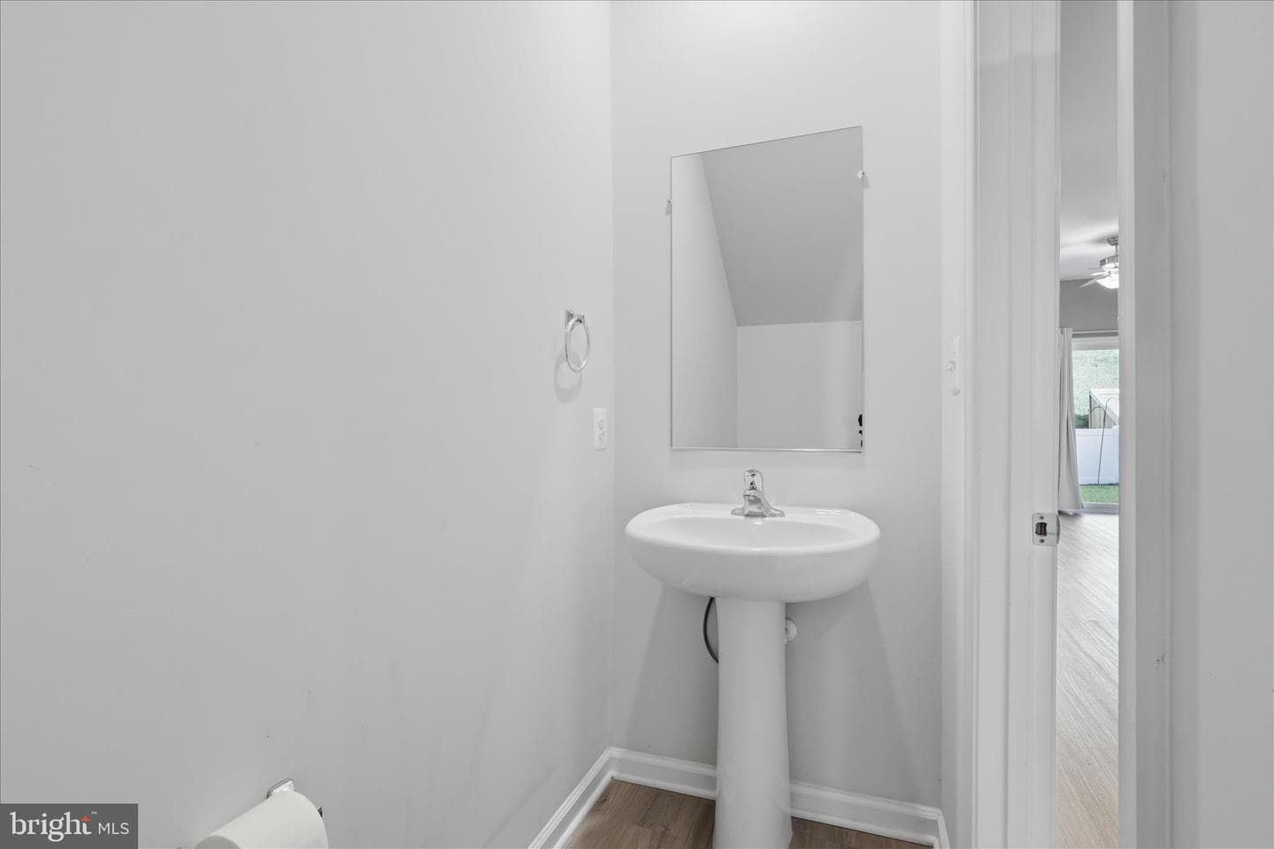 129 Paddington Street photo 14