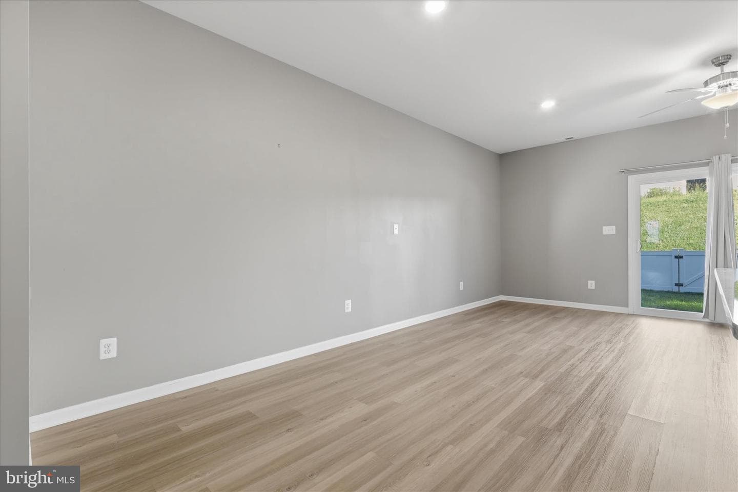 129 Paddington Street photo 7