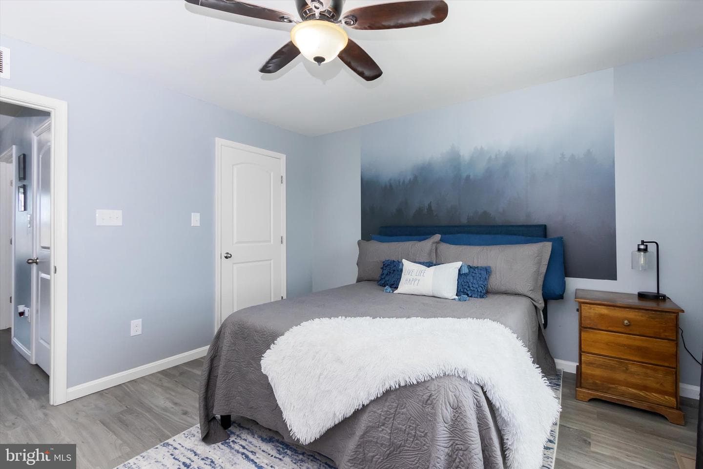 277 Magellan photo 28